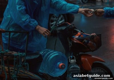 亚洲博彩网站的数字货币出款审核：合规运营与风险管控全解析