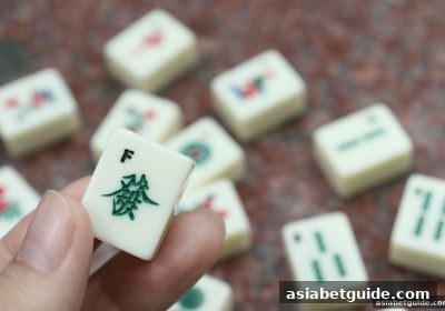 麻将二次胡牌组合全攻略：亚洲博彩网站带你玩转进阶技巧