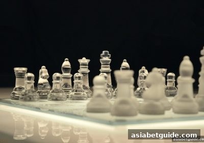亚洲博彩网站深度解析：围棋布局策略与棋局风险管控实战指南
