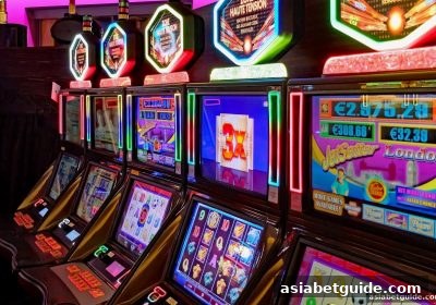 亚洲博彩网站极速赛车玩法进阶：特殊符号组合的实战价值解析
